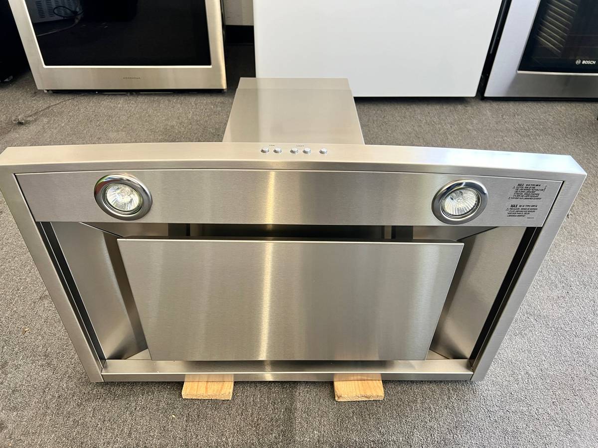 30 INCH GE Monogram ZVW8301SWSS Wall Mount Chimney Range Hood 4-Speed 400 CFM Blower, Halogen, Recirculating-Ready Design Dishwasher-Safe Filters * New Open Box * Stainless Steel