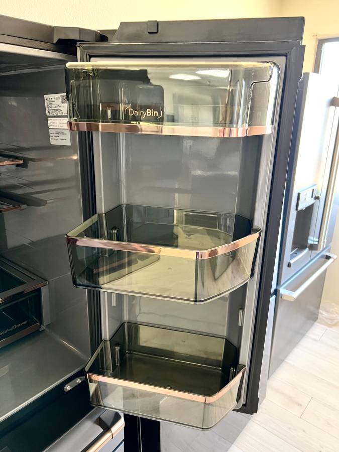 36 INCH GE Cafe CXE22DP3PD1  * New Open Box *. Counter Depth 4-Door French Door Smart Refrigerator  22.3 Cu. Ft. Hands-Free Autofill, Humidity Control System,  Convertible Drawer, BRASS Handles Wi-Fi, ENERGY STAR Matte Black .