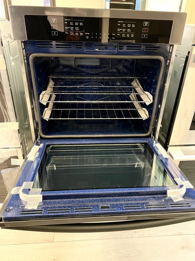 30 INCH Samsung NV51T5511DG Double Wall Oven Black Stainless Steel 10.2 Cu Ft , Wi-Fi , Steam , Self Clean , Broiler , Proofing , Warming Mode, Child Lock , Sabbath Mode, Fingerprint Resistant Black * New Open Box *