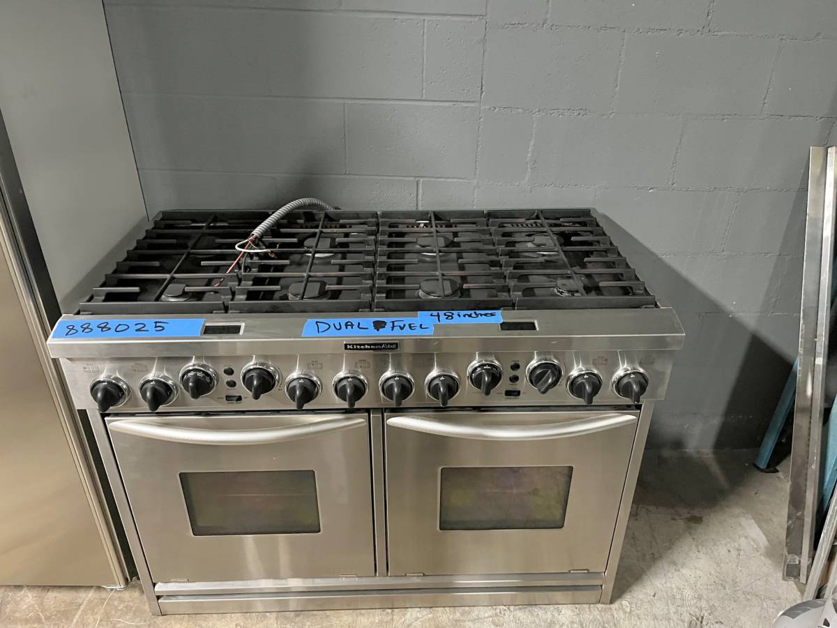 48 INCH Kitchenaid Dual Fuel Gas Range KDRP487MSS Convection Oven , Used Condition , Stainless Steel , Sealed Burners , Black top , Continuous Iron Grates , Fan