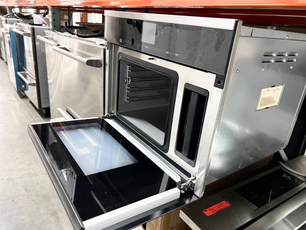 24 INCH Miele DG6600 Single Electric Steam Oven , European Convection * New Open Box * Stainless MasterChef , MultiSteam , Temperature Probe , XL Cavity , PerfectClean Finish , Sensor Tronic Controls , Silhouette Handle, Sabbath Mode, Clean Touch Steel
