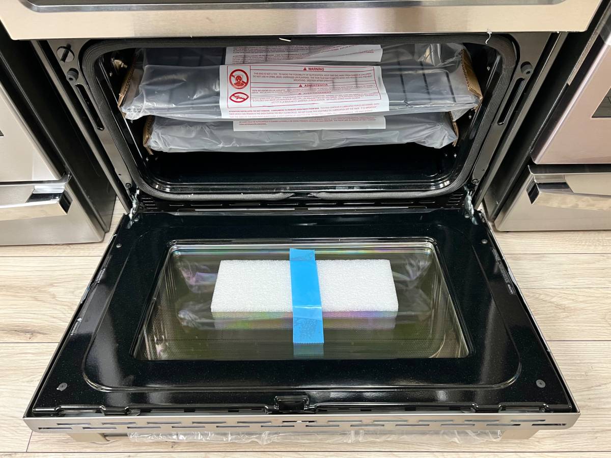 30 INCH GE Cafe CHS950P2M8S1 Induction Range AIR FRY Convection * New Open Box * Stainless Slide In Induction Electric Glasstop Range ,  Convection Oven , Air Fry , Steam Clean, Self Clean