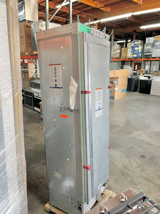24 INCH Thermador T24IR905SP Panel Ready Refrigerator Column 13 cu. ft New Open Box Carbon Air Filter, SoftClose Drawer, ThermaFresh System, Freeflow Cold Air System .