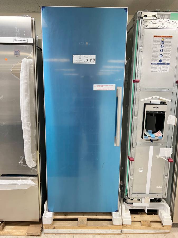 48 INCH Column Miele K2811SF Refrigerator Stainless Steel , and Panel Ready F2472VI Freezer * New Open Box *