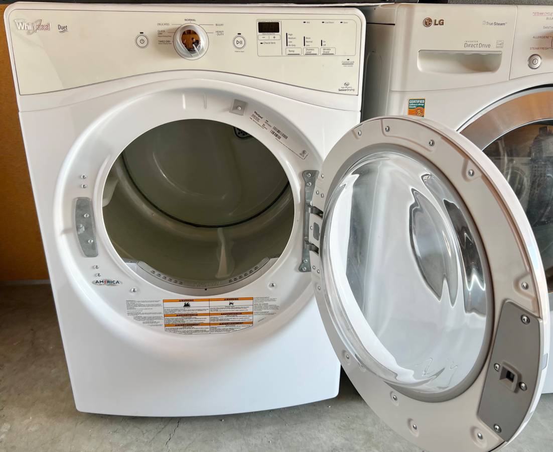 27 INCH Whirlpool Duet WED70HEBW Electric Dryer 7.4 cu. ft. White , Used Condition , LED , Wrinkle Shield , Quad Baffles, ADA , 30 AMP , 60Hz, 240V