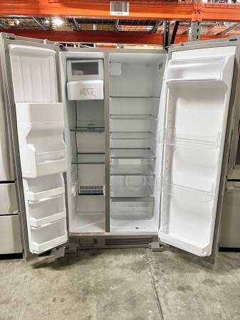 36 Inch Whirlpool Side by Side Refrigerator New Open Box *Refrigerator 24.55 Cu. Ft. , Can Caddy, Frameless Glass Shelves, External Ice and Water Dispenser, EveryDrop Water Filtration, ADA Fingerprint Resistant Stainless Steel
