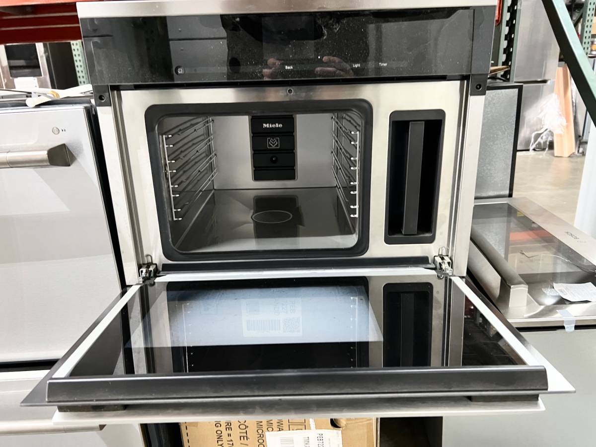 24 INCH Miele DG6600 Single Electric Steam Oven , European Convection * New Open Box * Stainless MasterChef , MultiSteam , Temperature Probe , XL Cavity , PerfectClean Finish , Sensor Tronic Controls , Silhouette Handle, Sabbath Mode, Clean Touch Steel