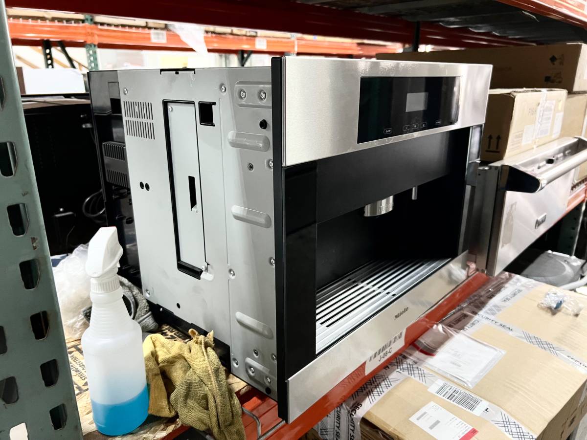 24 INCH Miele CVA4066 Built-in Coffee Maker Plumbed In * NEW * Open Box