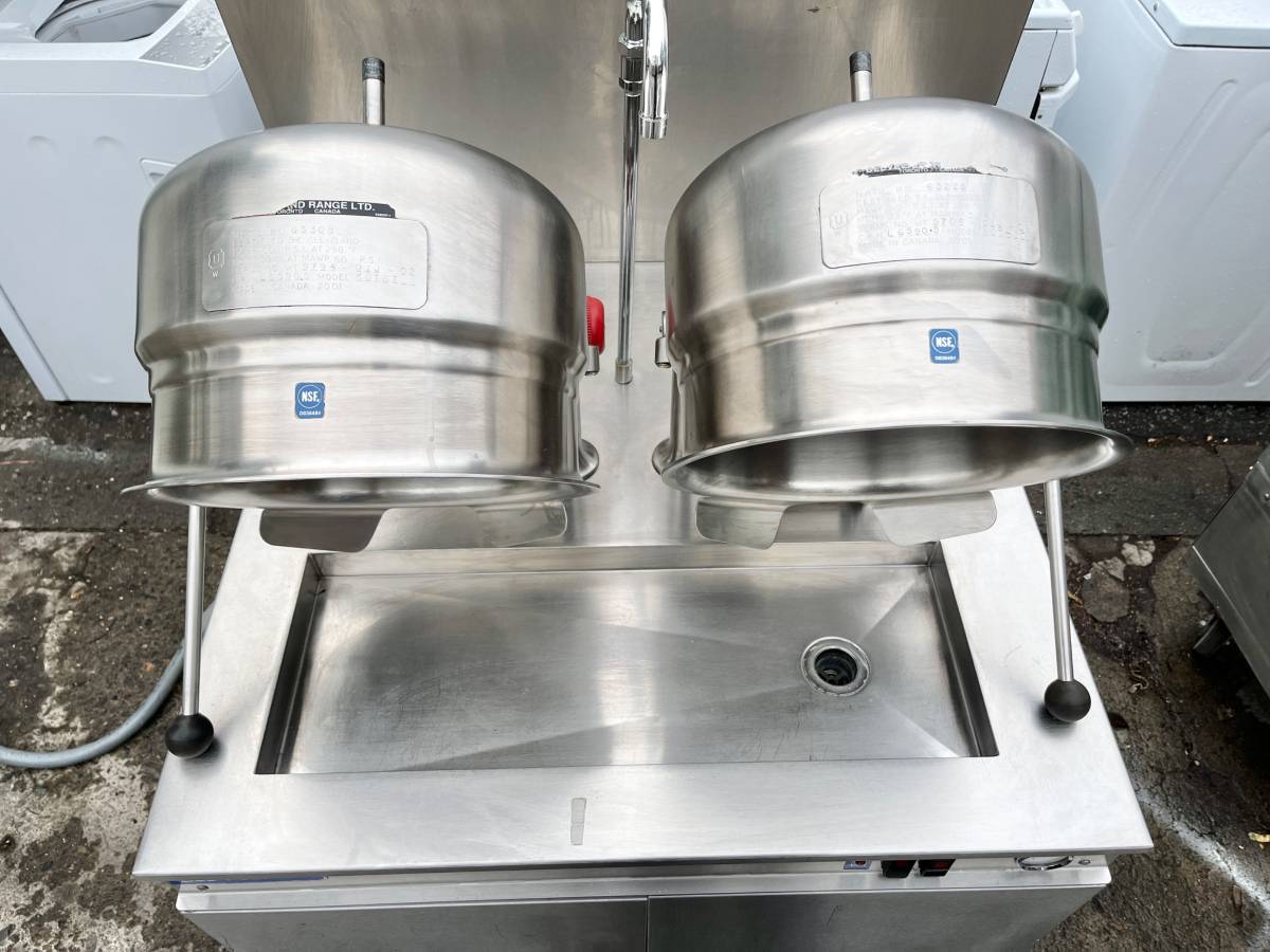 Commercial Cleveland Range 36GMK66200 Twin 6 Gal Gas Kettle Cabinet * Used Condition