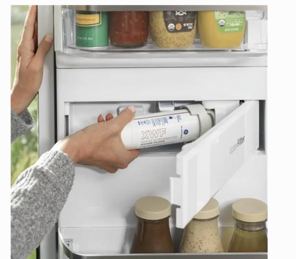 36 INCH GE PROFILE PVD28BYNGFS 4 Door French Door Smart Refrigerator , 27.9 CU Ft , Door in Door , Adjustable Temperature Drawer , LED Light Wall , Wi-Fi , Water and Ice Dispenser , Energy Star * New Open Box * , Stainless Steel .