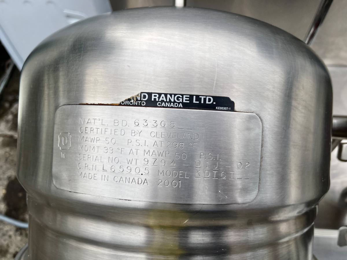 Commercial Cleveland Range 36GMK66200 Twin 6 Gal Gas Kettle Cabinet * Used Condition