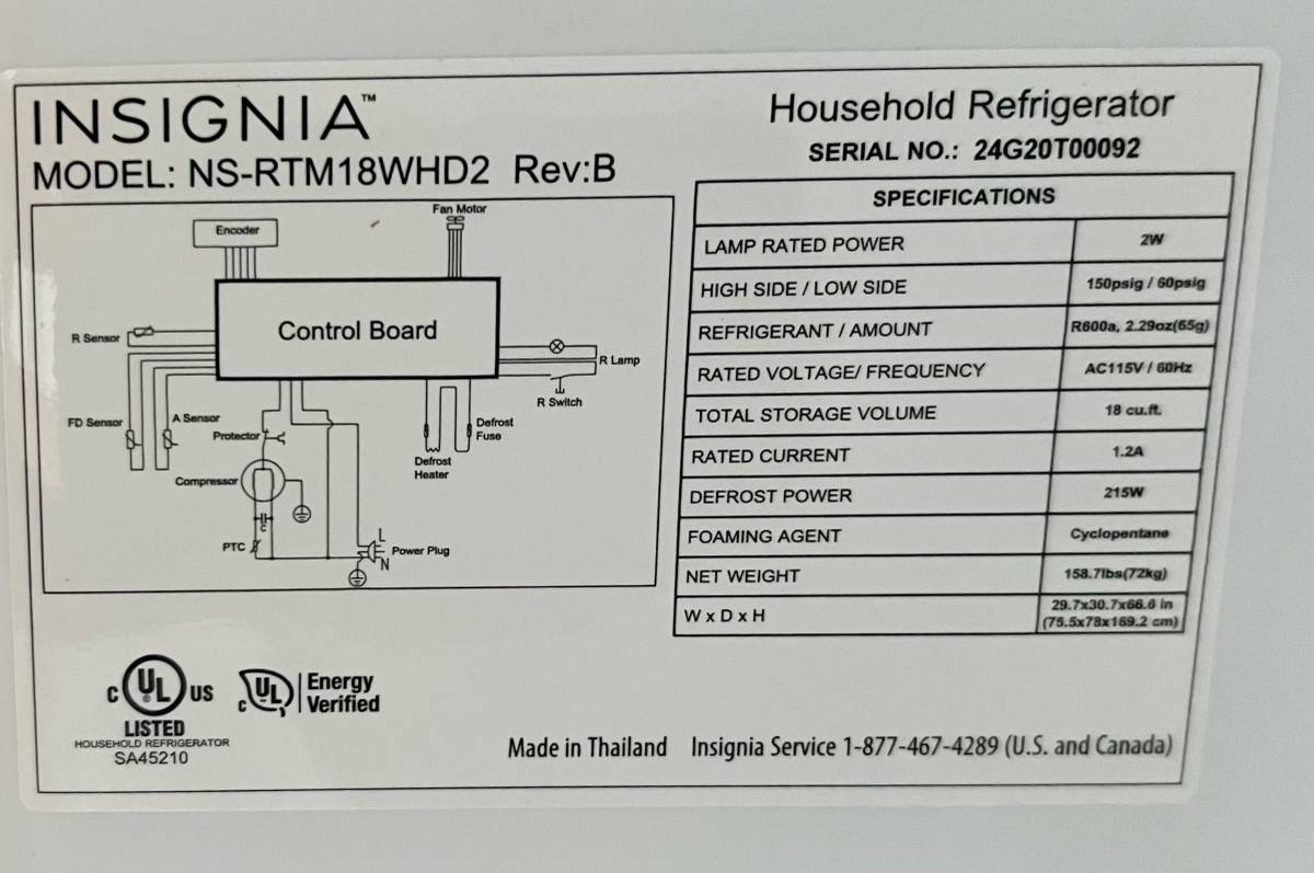 30 INCH Insignia NS-RTM18WHD2 Freezer White Refrigerator * New Open Box * 18.1 Cu Ft