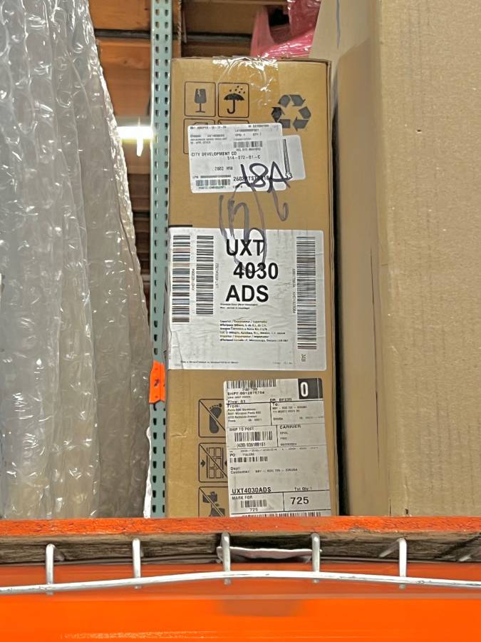 30 INCH Maytag UXT4030ADS Under Cabinet Range Hood * New Open Box * 2 Speed, Rocker Switch Control , Incandescent Light , Charcoal Filter , FIT System, Hidden Vent, Flexible Ventilation , ADA Compliance , Stainless Steel .