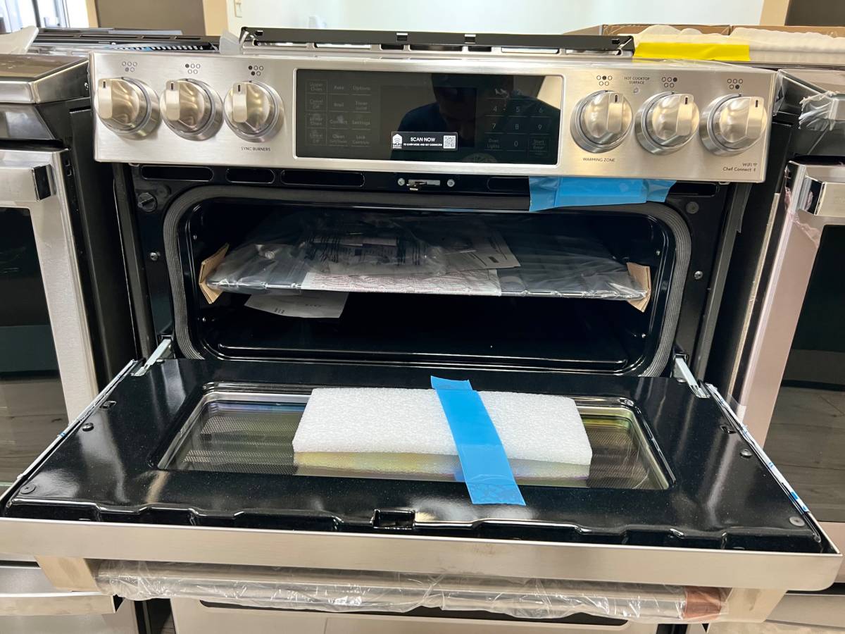 30 INCH GE Cafe CHS950P2M8S1 Induction Range AIR FRY Convection * New Open Box * Stainless Slide In Induction Electric Glasstop Range ,  Convection Oven , Air Fry , Steam Clean, Self Clean