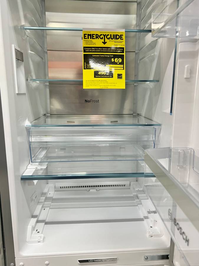 24 INCH Bosch 800 Series B24CB80ESS Freestanding Refrigerator Freezer * New Open Box * Counter Depth Freestanding Bottom Freezer Smart Refrigerator 12.8 cu. ft.  Ice Maker, Internal Water Dispenser , Stainless Steel