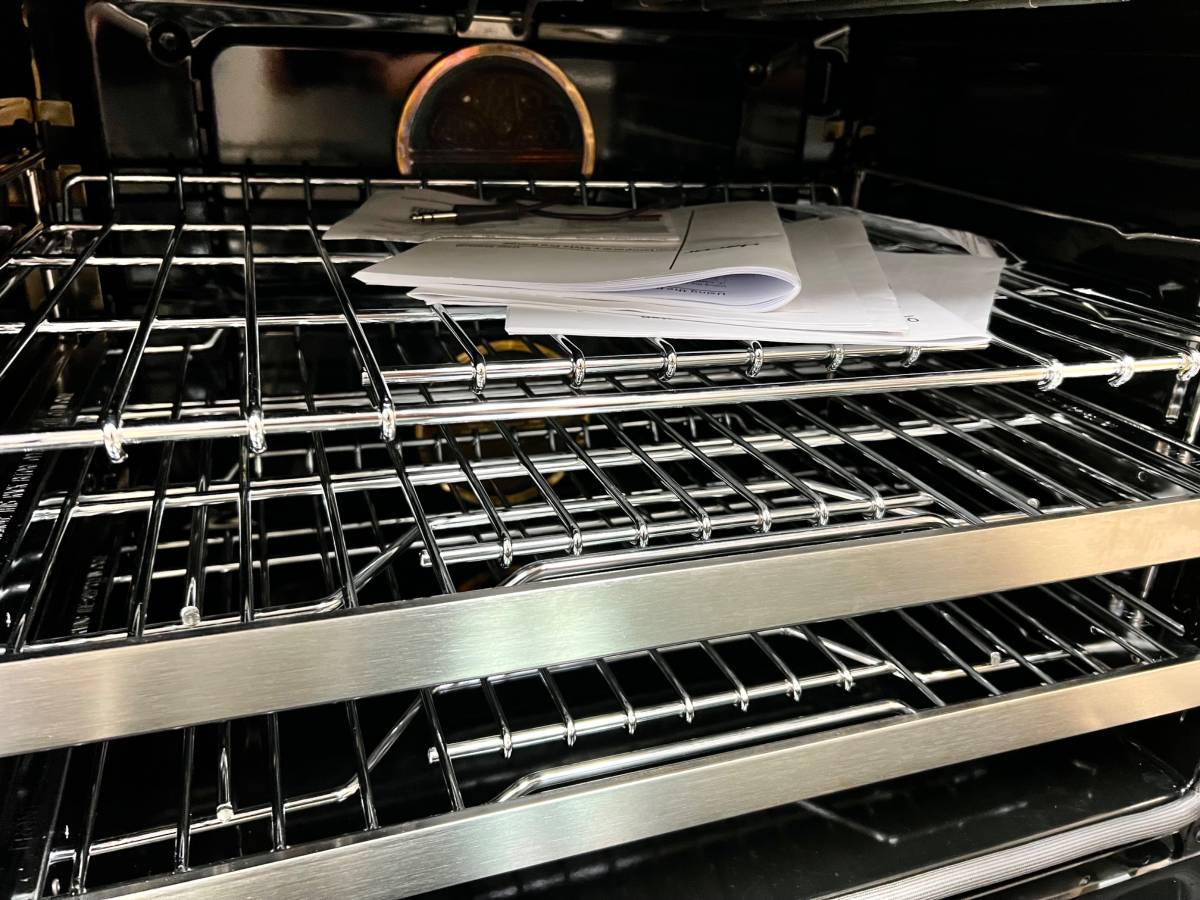 36 INCH Dacor Contemporary DOP36C86DLS Freestanding Dual Fuel Smart Steam Range with 6 Sealed Burners, 4.8 cu. ft. Oven Capacity, and Four-Part Pure Convection: Silver Stainless Natural gas Or Propane LP