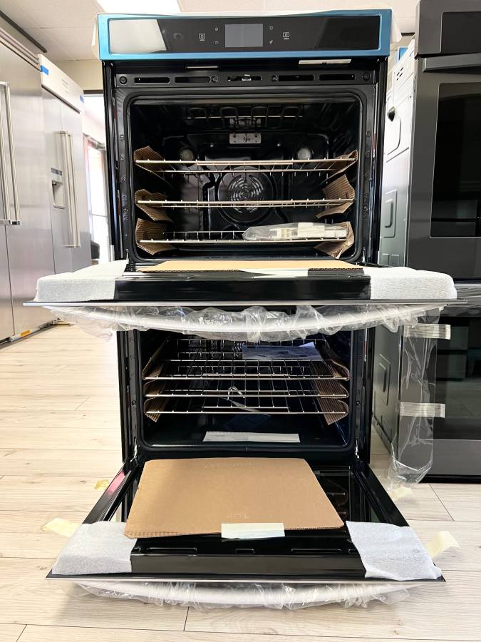 30 NCH Whirlpool WOD77EC0HS Double Electric Wall Oven * New Open Box * 10 Cu Ft , True Convection Oven , Steam Clean , Frozen Bake , Rapid Preheat , Scan to Cook , Sabbath , Star - K Certified , Stainless Steel
