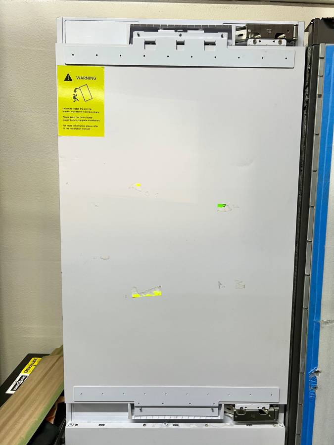 30 INCH Bertazzoni REF30BMBZPNV Panel Ready Built In Refrigerator * New Open Box * 84 Inch Bottom Freezer , Ice Maker , Internal Water, LED Touch, ADA Approved, Energy Star