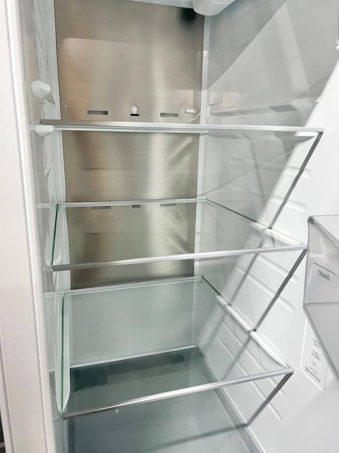 36 INCH LG LRSOS2706S Side by Side Refrigerator  Freestanding Smart  27.1 Cu. Ft.,  Edge-to-Edge Insta View, Dual Ice Maker, UV nano Dispenser,  Cool Guard Panel, ADA Compliant, ENERGY STAR  Print Proof Stainless Steel  * New Open Box *