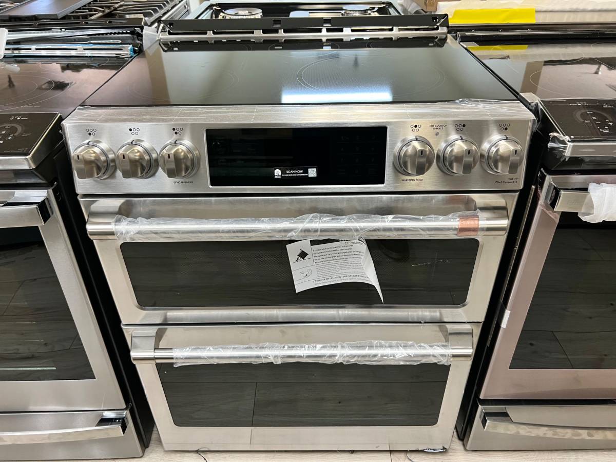 30 INCH GE Cafe CHS950P2M8S1 Induction Range AIR FRY Convection * New Open Box * Stainless Slide In Induction Electric Glasstop Range , Convection Oven , Air Fry , Steam Clean, Self Clean