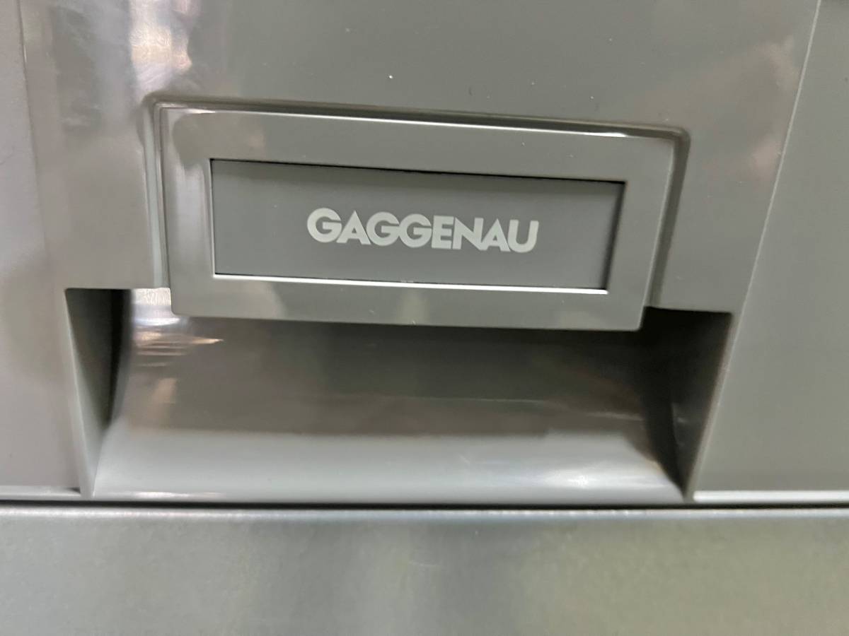 24 INCH GAGGENAU DF251761/52 Fully Integrated Dishwasher Panel Ready , 14 Place Setting , 2 Cycle Options , Adjustable Upper Rack , 3rd Rack , Glass Protection , Load Sensor , 44 dBA , Energy Star New Open Box