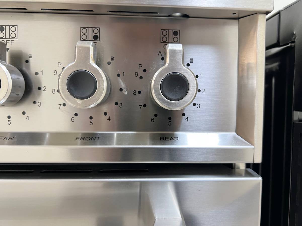 30 INCH Bertazzoni Professional PROF304INSXT Electric INDUCTION Range 4 Heating Zones, 4.6 cu. ft. , Pyrolytic Self Clean, Electric Broiler, Dual Convection Fans, Smooth-Glide Telescopic Rack, Soft-Close Door, Food Probe Stainless Steel