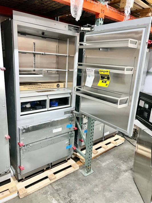 36 INCH Thermador Freedom  T36IB100SP Panel Ready Built-In Bottom Mount Smart Refrigerator 19 cu. ft. , Therma Flex Drawer, Full-Color Touchscreen Display, Gallon Bins, LED Theater Lighting, Internal Water Dispenser, Ice Maker, ENERGY STAR * New Open Box