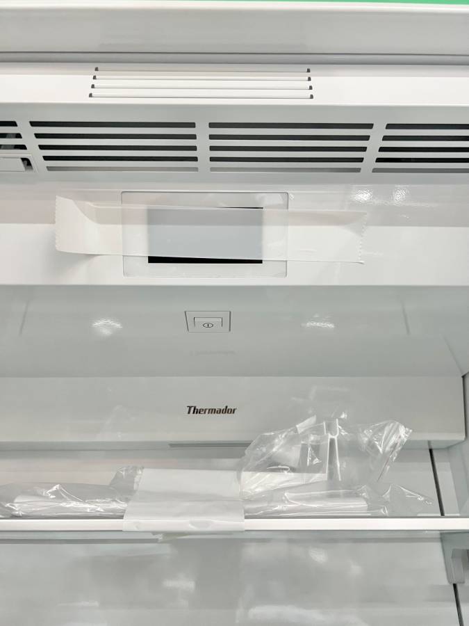 30 Inch THERMADOR T30IR900SP Panel Ready Refrigerator Column 16.8 Cu. Ft. * New Open Box *