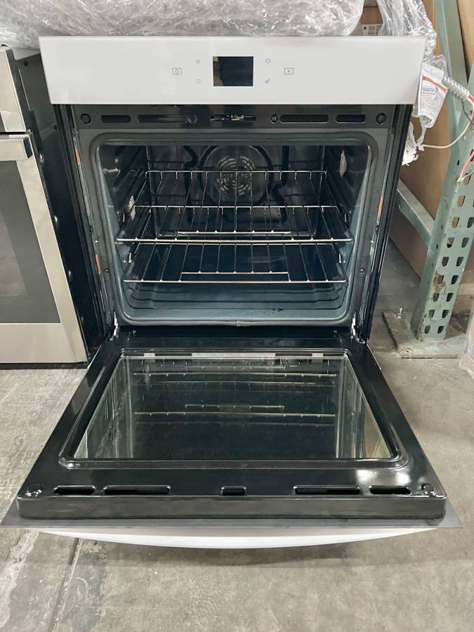 27 INCH Whirlpool WOES5027LW Single Wall Convection Oven, * New Open Box * 4.3 cu. ft. Fan Convection Oven, Steam Clean, Frozen Bake, Air Fry, Rapid Preheat, WiFi, ADA Compliant, Star K, White