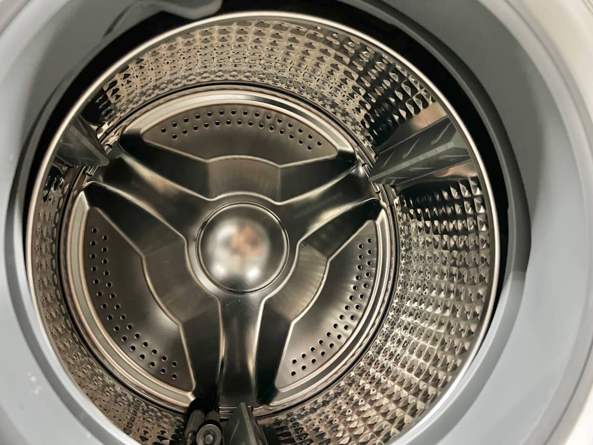 24 INCH GE WCVH4800K2WW Front Load Washer White * New Open box * Energy Star , Control Lock , Delicate Cycle , Stackable