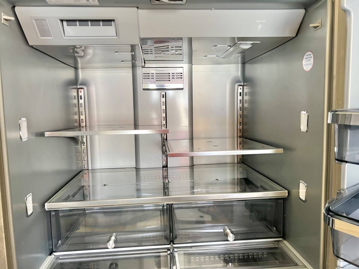 36 INCH KitchenAid KRMF706ESS 5-Door French Door Refrigerator * New Open Box *Freestanding 5-Door French Door Refrigerator 25.8 cu. ft., 5 Shelves, 2 Soft-Close Drawers, Exterior Ice and Water Dispenser, LED Lighting Sabbath Stainless Steel