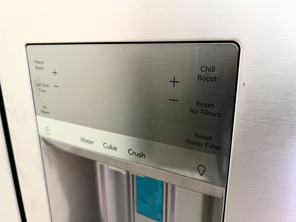 36 INCH Frigidaire GRFS2853AFA French Door Refrigerator * New Open Box 27.8 CU Ft , Gallon Door Bins, Crispers , Dual Ice Maker , PurePour Water Filter , PureAir Ultra II Air Filter , Energy Star Certified , Stainless Steel .
