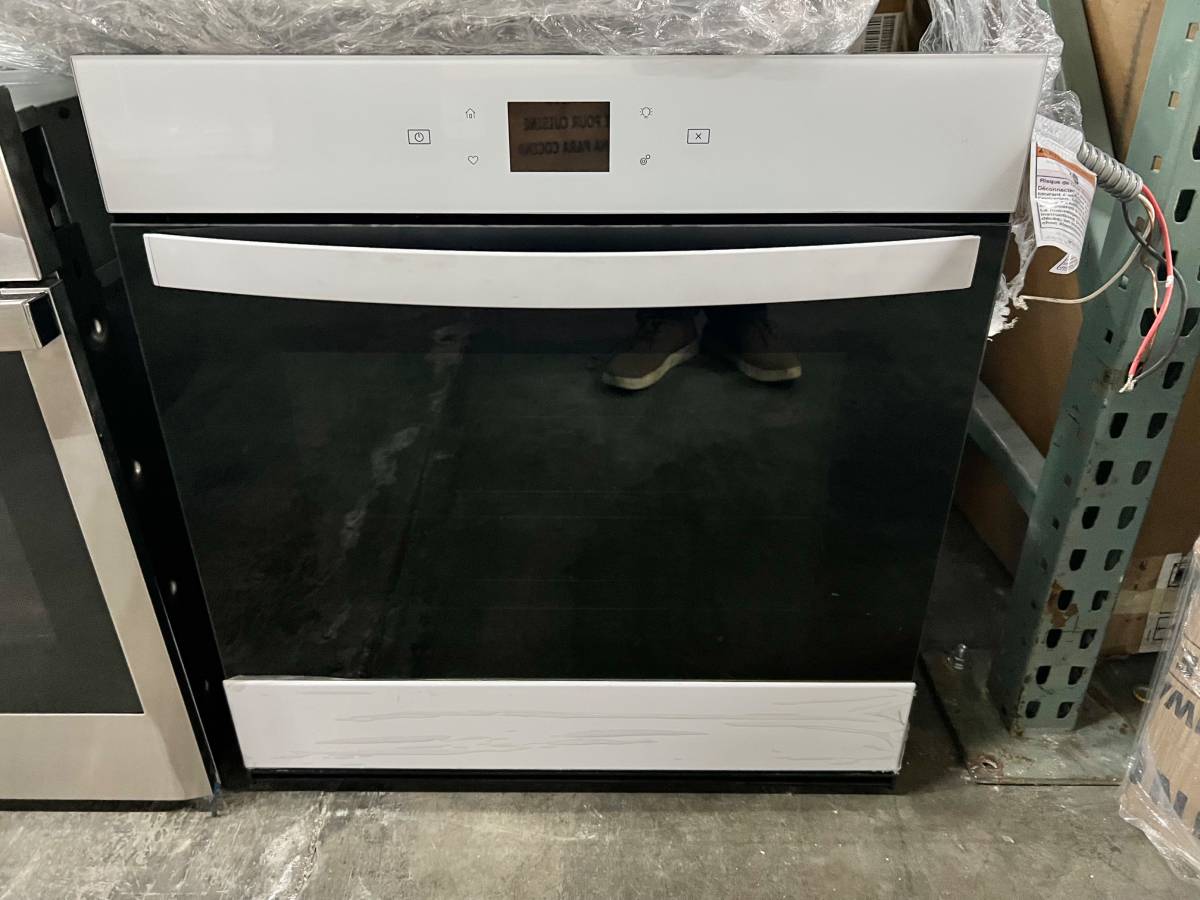 27 INCH Whirlpool WOES5027LW Single Wall Convection Oven, * New Open Box * 4.3 cu. ft. Fan Convection Oven, Steam Clean, Frozen Bake, Air Fry, Rapid Preheat, WiFi, ADA Compliant, Star K, White