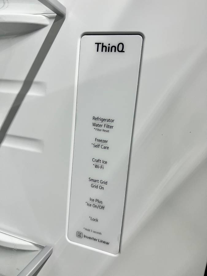 36 INCH LG LRSOS2706S Side by Side Refrigerator  Freestanding Smart  27.1 Cu. Ft.,  Edge-to-Edge Insta View, Dual Ice Maker, UV nano Dispenser,  Cool Guard Panel, ADA Compliant, ENERGY STAR  Print Proof Stainless Steel  * New Open Box *