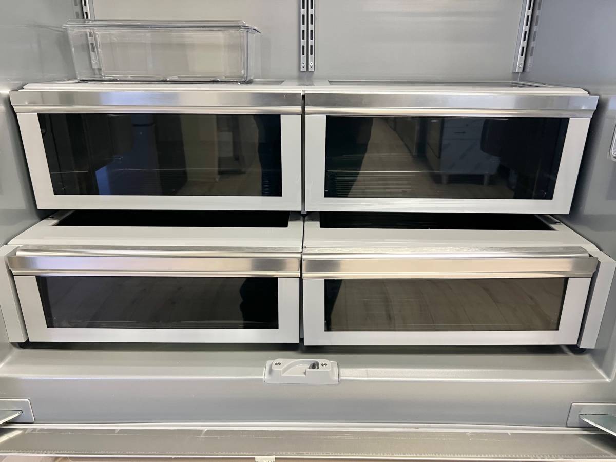 42 INCH KitchenAid KBFN502ESS Built-In French Door Refrigerator * NEW OPEN BOX * 24.2 cu. ft. Capacity, 4 Glass Shelves, Preserva Food Care System, Automatic Ice Maker, Platinum Interior, LED, Door Open Alarm, Sabbath Mode, ENERGY STAR Stainless Steel