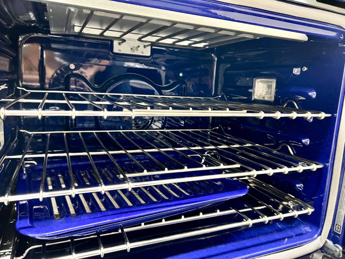 30 INCH KitchenAid KOSE500ESS Single Convection Electric Wall Oven New Open Box Stainless Steel * 5 Cu Ft , Even Heat True Convection Oven , ADA Compliant , Self Clean.