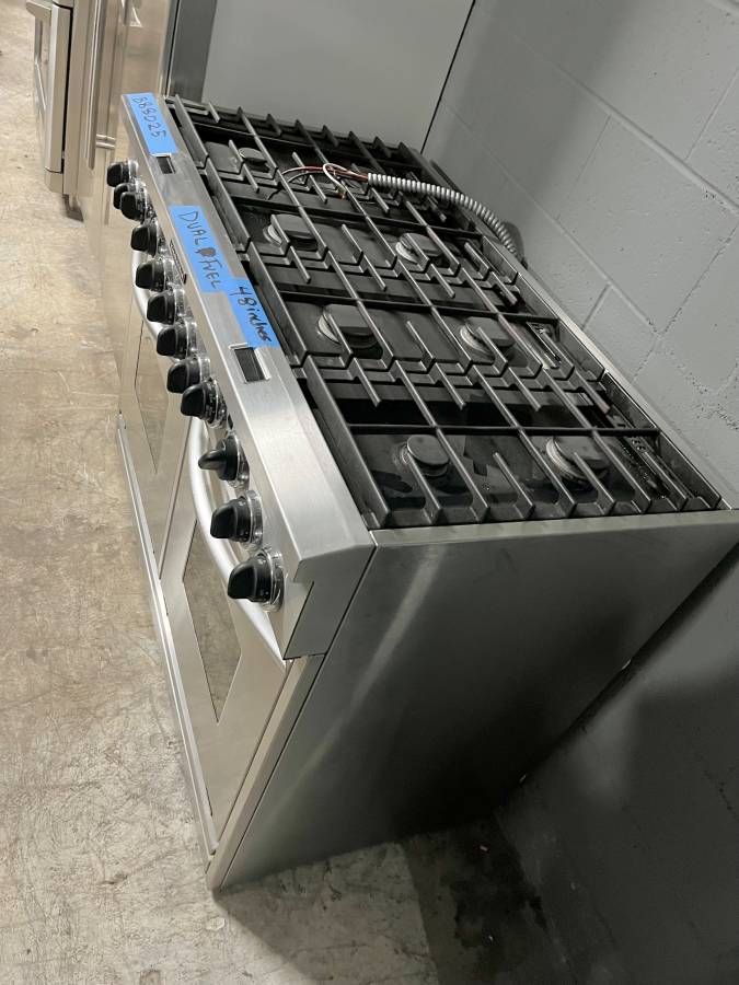 48 INCH Kitchenaid Dual Fuel Gas Range KDRP487MSS Convection Oven , Used Condition , Stainless Steel , Sealed Burners , Black top , Continuous Iron Grates , Fan