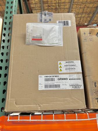 36 INCH Viking 5 Series VWH3610FW Wall Range Hood Frost WHITE New Open Box