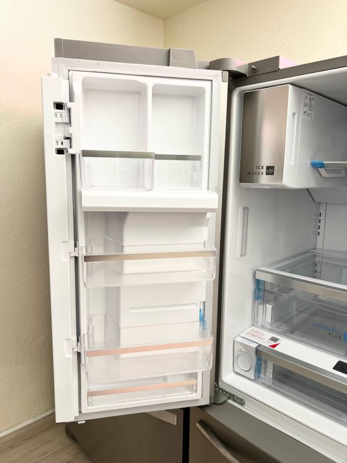 36 INCH Frigidaire GRFS2853AFA French Door Refrigerator * New Open Box 27.8 CU Ft , Gallon Door Bins, Crispers , Dual Ice Maker , PurePour Water Filter , PureAir Ultra II Air Filter , Energy Star Certified , Stainless Steel .