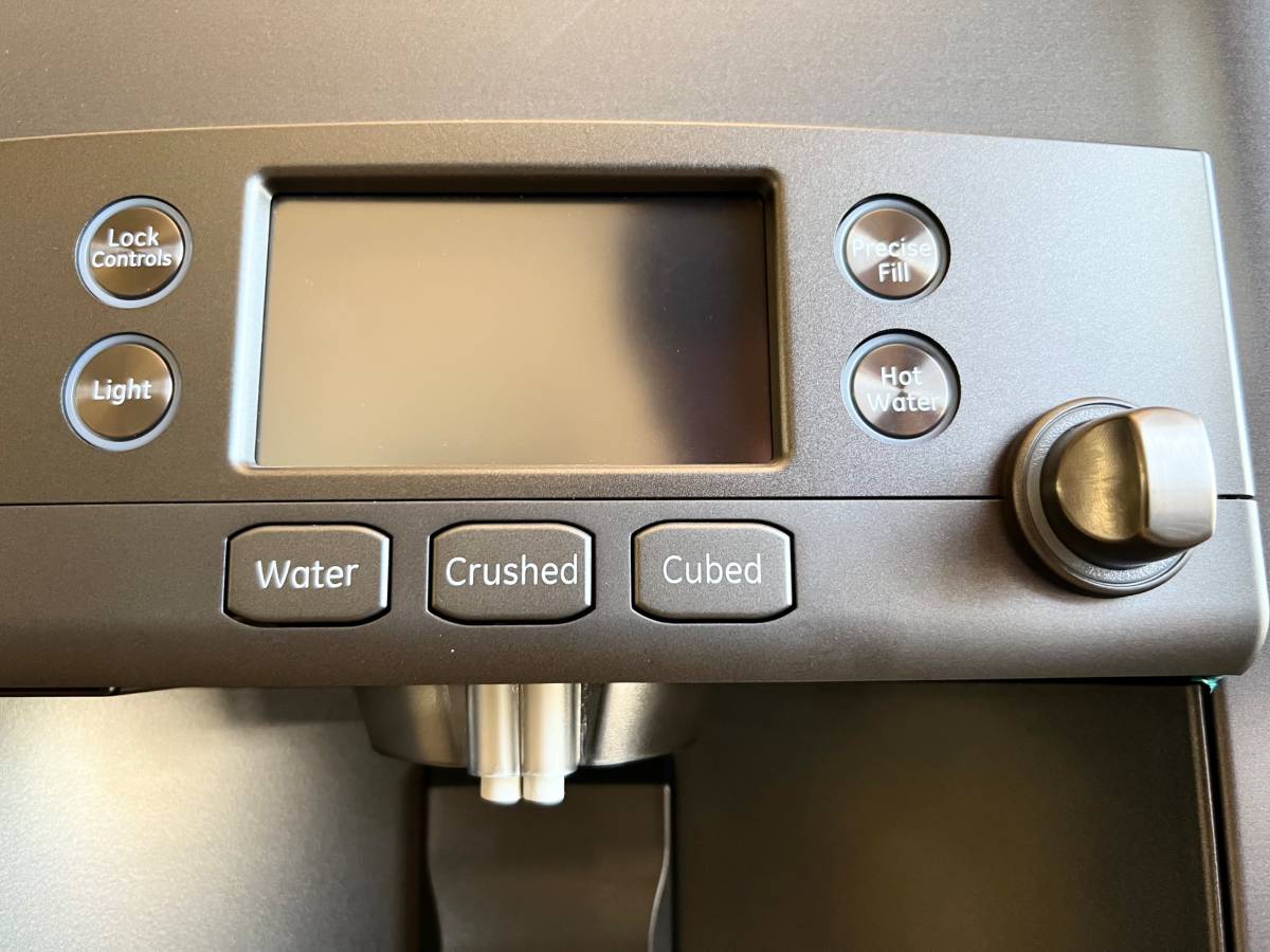 36 Inch GE Cafe CYE22TP3MJD1 Counter Depth French Door Refrigerator * New Open Box * Smart Refrigerator  22.2 Cu. Ft., Precise Fill, TwinChill Evaporators, Wi-Fi, Hot Water Dispenser, ADA  ENERGY STAR,Matte Black  Brushed Stainless Handles