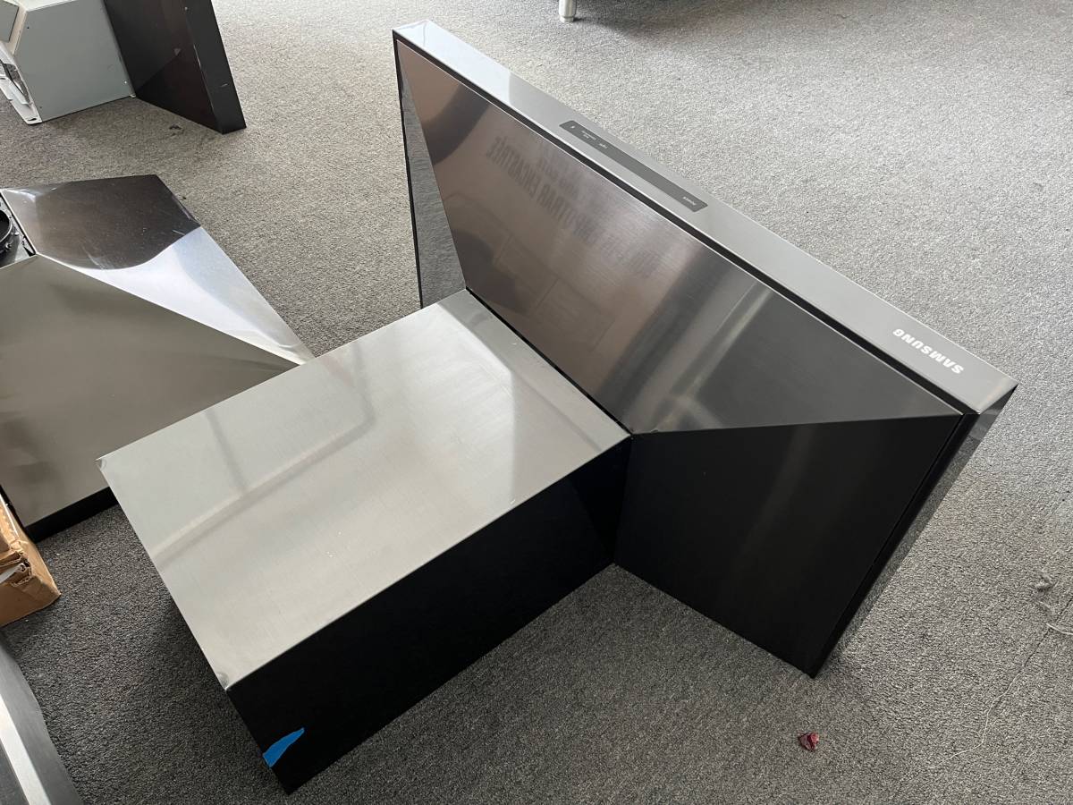 36 INCH Samsung NK36K7000WG 36 Inch Smart Wall Mount Chimney Range Hood Wi-Fi Bluetooth, 600 CFM, 3 Speeds, LED Cooktop Lighting, Digital Touch Controls, ADA , Black Stainless Steel, New Open Box