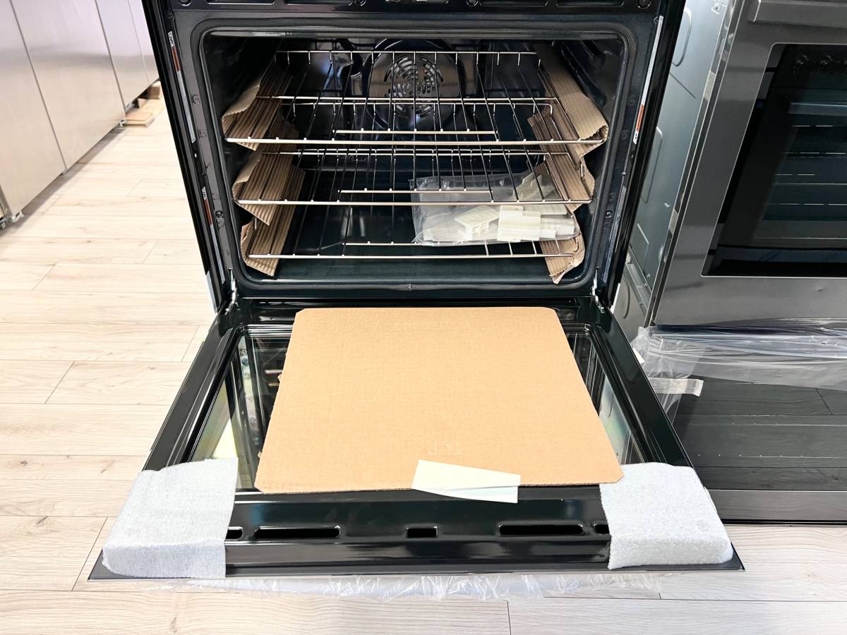 30 NCH Whirlpool WOD77EC0HS Double Electric Wall Oven * New Open Box * 10 Cu Ft , True Convection Oven , Steam Clean , Frozen Bake , Rapid Preheat , Scan to Cook , Sabbath , Star - K Certified , Stainless Steel