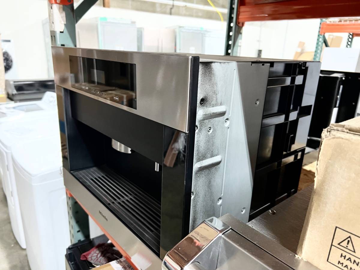 24 INCH Miele CVA4066 Built-in Coffee Maker Plumbed In * NEW * Open Box