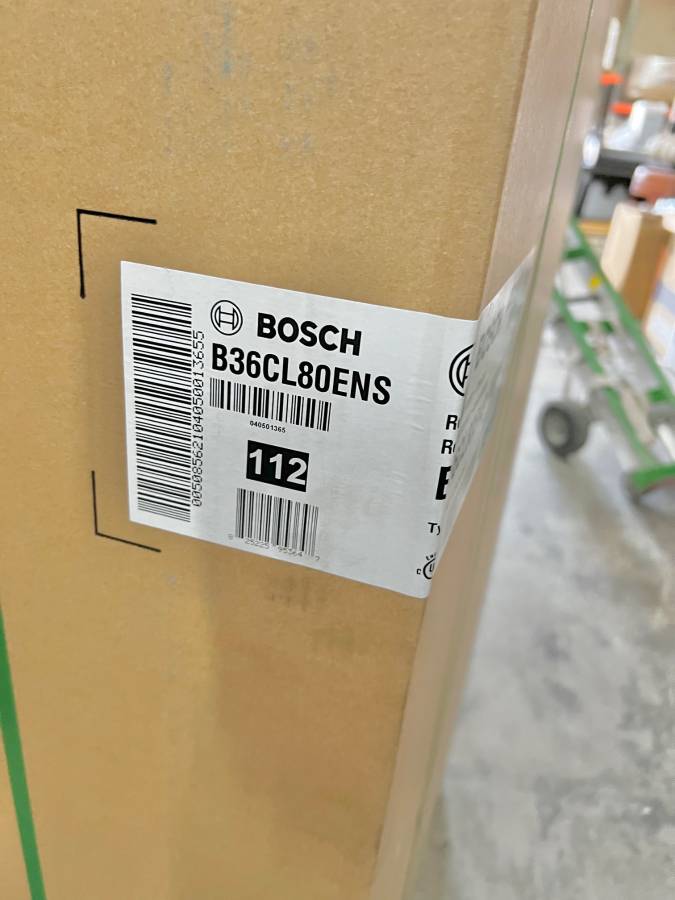 36 INCH Bosch 800 Series B36CL80ENS Counter Depth French Door Refrigerator 20.5 Cu. Ft. Dual Freezer Drawers, Ice, Touch , Recessed LED Light, Dual Evaporators, * New Open Box * Humidity-Controlled Drawers, Recessed Handle , Stainless Steel .