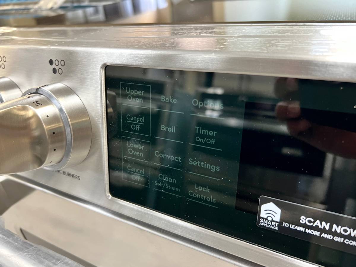 30 INCH GE Cafe CHS950P2M8S1 Induction Range AIR FRY Convection * New Open Box * Stainless Slide In Induction Electric Glasstop Range , Convection Oven , Air Fry , Steam Clean, Self Clean
