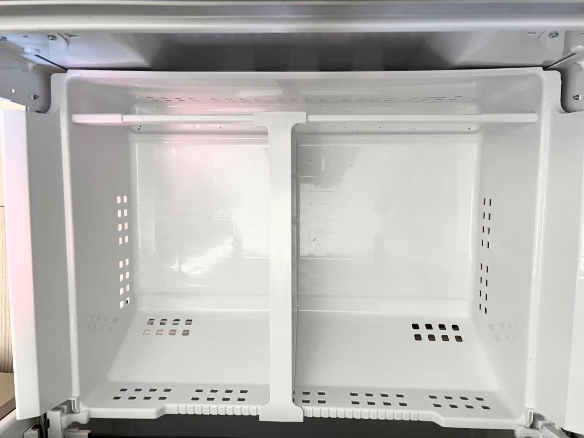 36 INCH Frigidaire GRFS2853AFA French Door Refrigerator * New Open Box 27.8 CU Ft , Gallon Door Bins, Crispers , Dual Ice Maker , PurePour Water Filter , PureAir Ultra II Air Filter , Energy Star Certified , Stainless Steel .