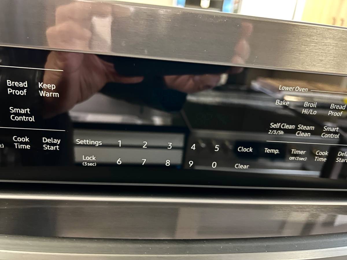 30 INCH Samsung NV51T5511DG Double Wall Oven Black Stainless Steel 10.2 Cu Ft , Wi-Fi , Steam , Self Clean , Broiler , Proofing , Warming Mode, Child Lock , Sabbath Mode, Fingerprint Resistant Black * New Open Box *