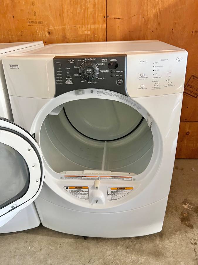 27 Inch Kenmore Elite Front Load Washer Gas Dryer Set , White Used Condition