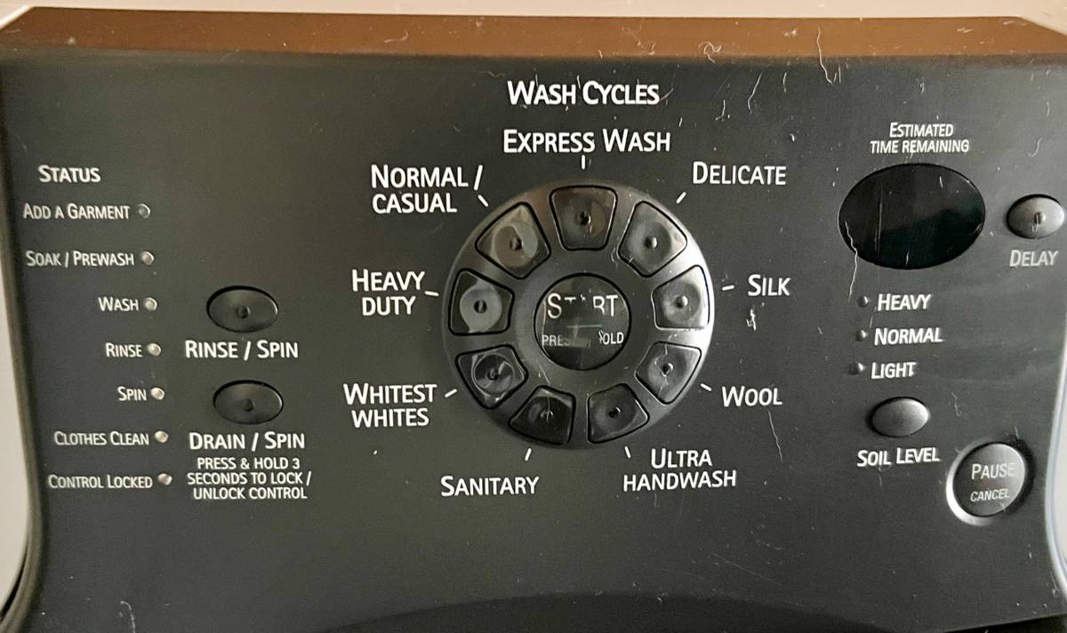 27 Inch Kenmore Elite Front Load Washer Gas Dryer Set , White Used Condition