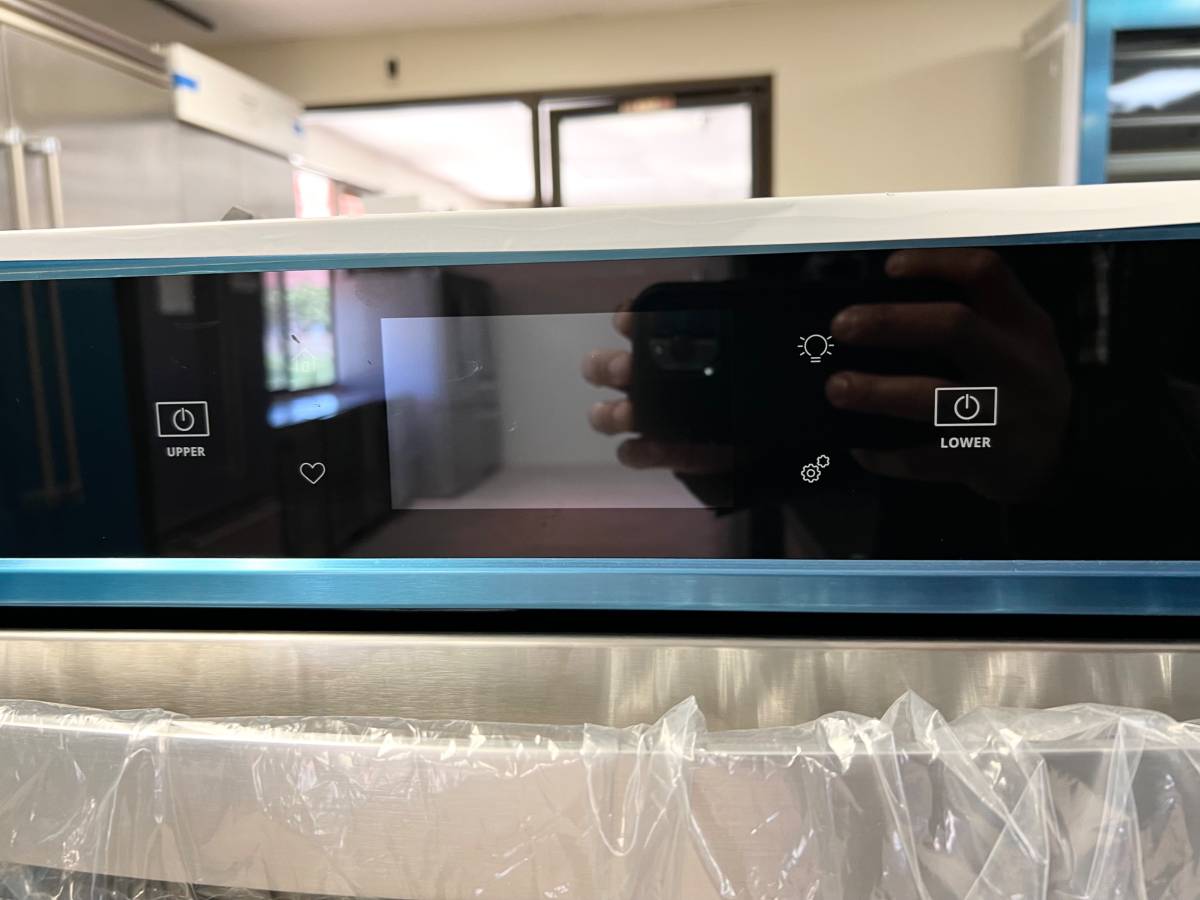 30 NCH Whirlpool WOD77EC0HS Double Electric Wall Oven * New Open Box * 10 Cu Ft , True Convection Oven , Steam Clean , Frozen Bake , Rapid Preheat , Scan to Cook , Sabbath , Star - K Certified , Stainless Steel